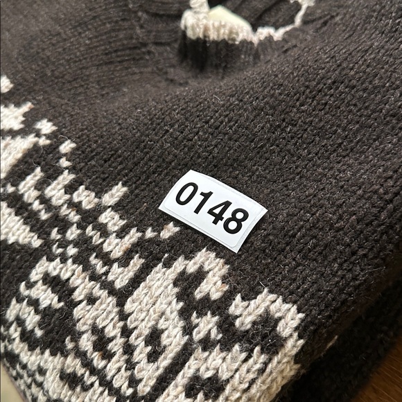 G H Bass and Co Mens Dark Brown Wool Sweater Woodland Style Made In England - Picture 10 of 10